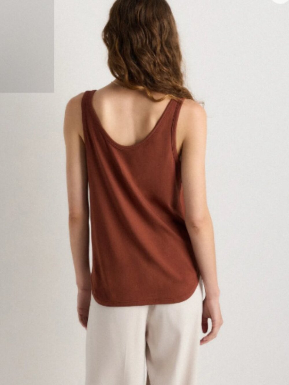 Quince Cotton Modal Double Scoop Neck Tank NWT Redwood Brown Medium - Picture 2 of 5